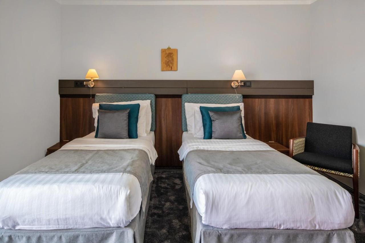 Jankovich Hotel Rácalmás Εξωτερικό φωτογραφία